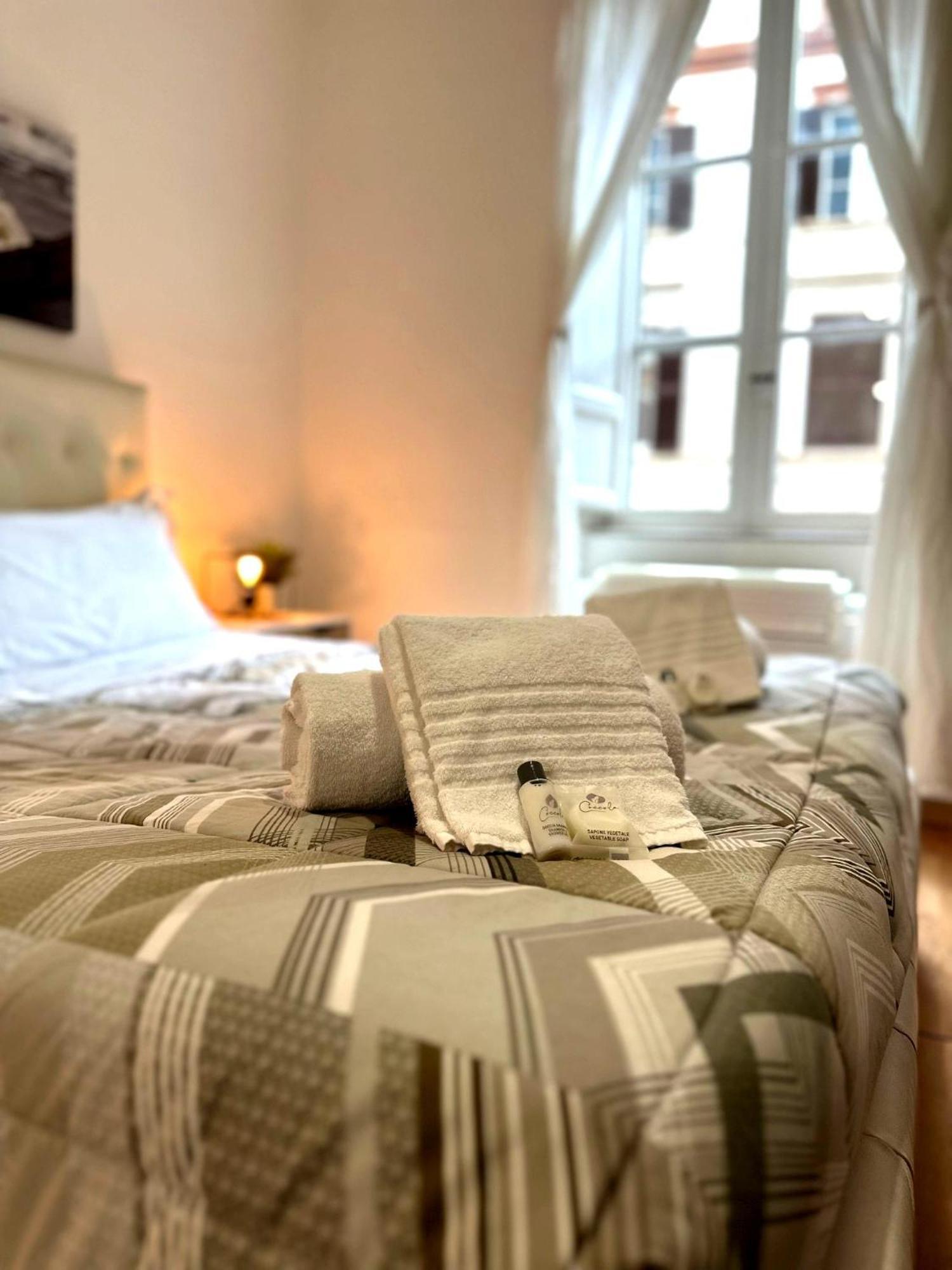 Apartment By The Colosseum - White Chic Flats Rom Exteriör bild
